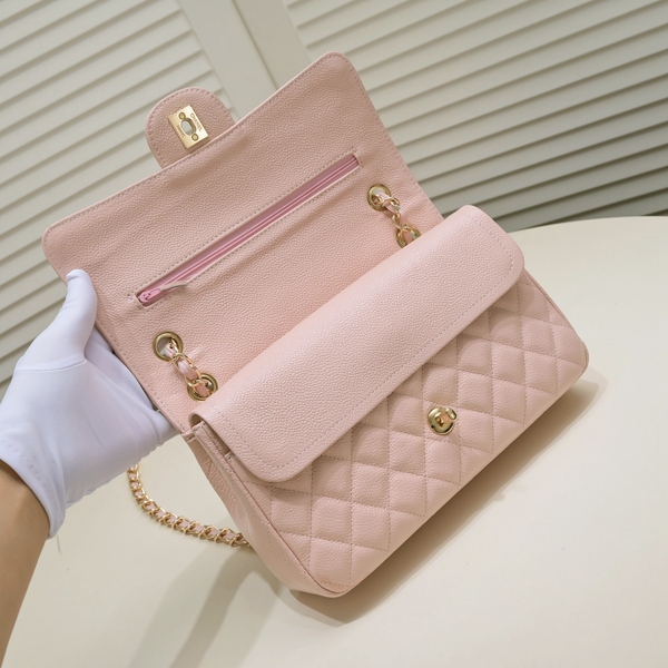 シャネルバッグ素材ディテール